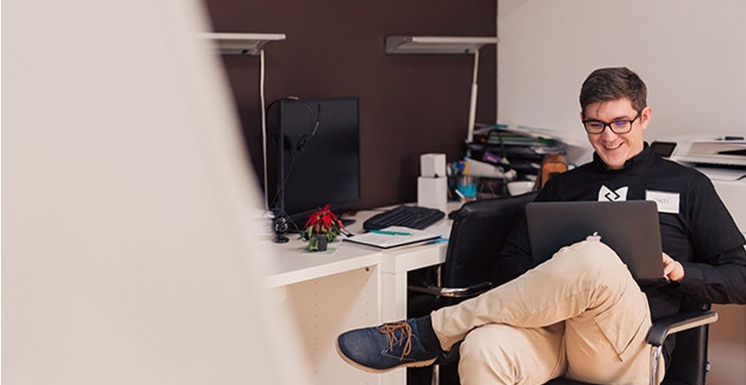 云存储公司Dropbox在美提交IPO申请：拟筹资5亿美元